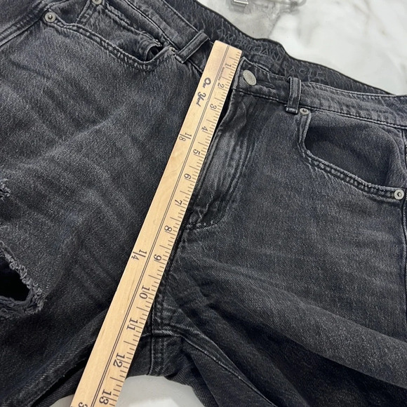 3/$20 American Eagle Jeans Womens 6 Long Skater‎ Gray Ripped Distressed Denim - Picture 9 of 16